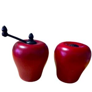 Cooks Club Red Apple Salt and Pepper Shakers, Wooden & Carbon SteelNWOT Vintage